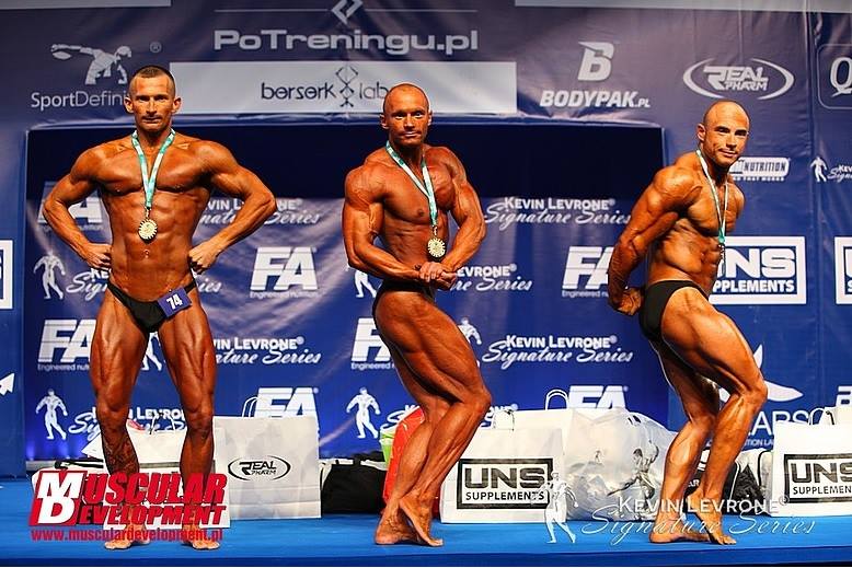 Podium, Debiuty Kulturystyczne IFBB 2015